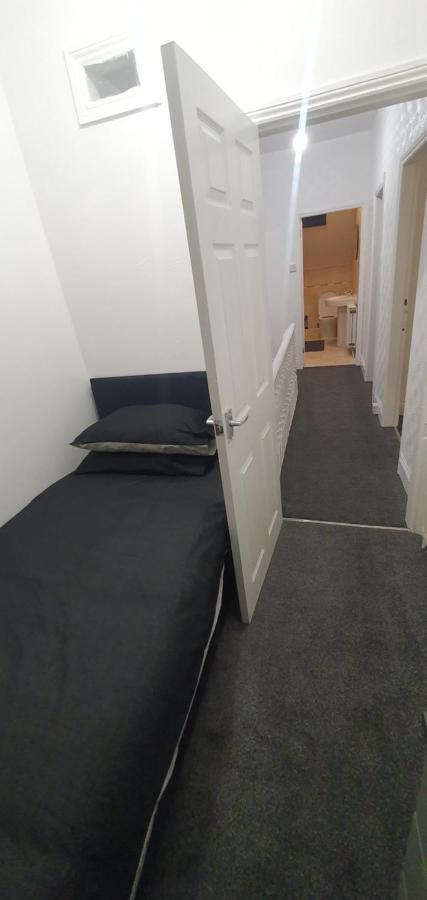 ניוקאסל Hustlers Inn Apartment מראה חיצוני תמונה